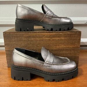 Free People Women Lyra Pewter Metallic Leather Lug Sole Loafer Size 40EU 9.5US